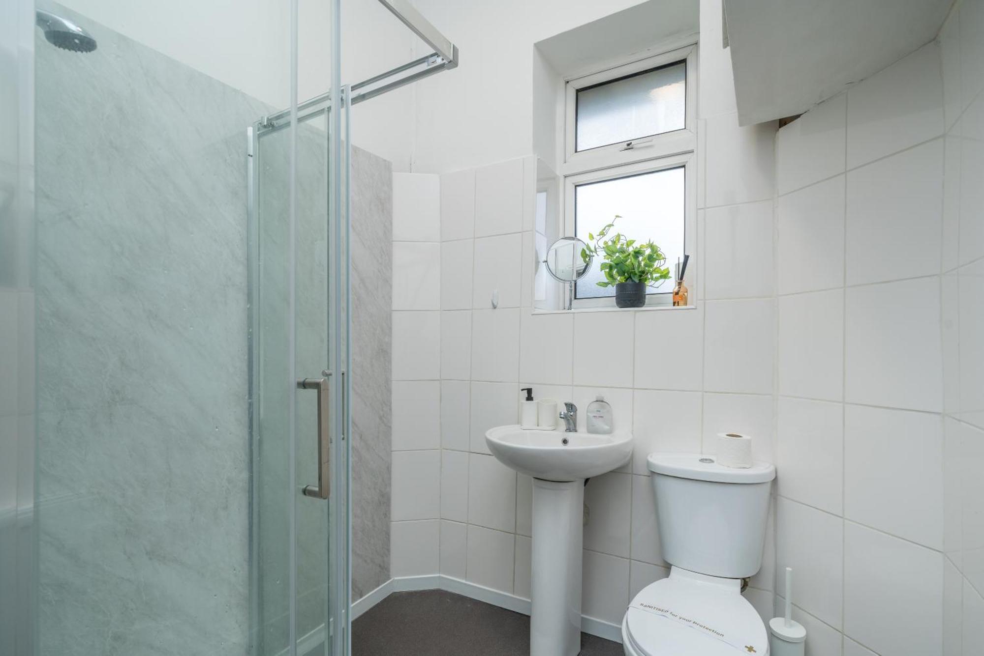 The Tooting Bec Hideaway - Prime Location Leilighet London Eksteriør bilde